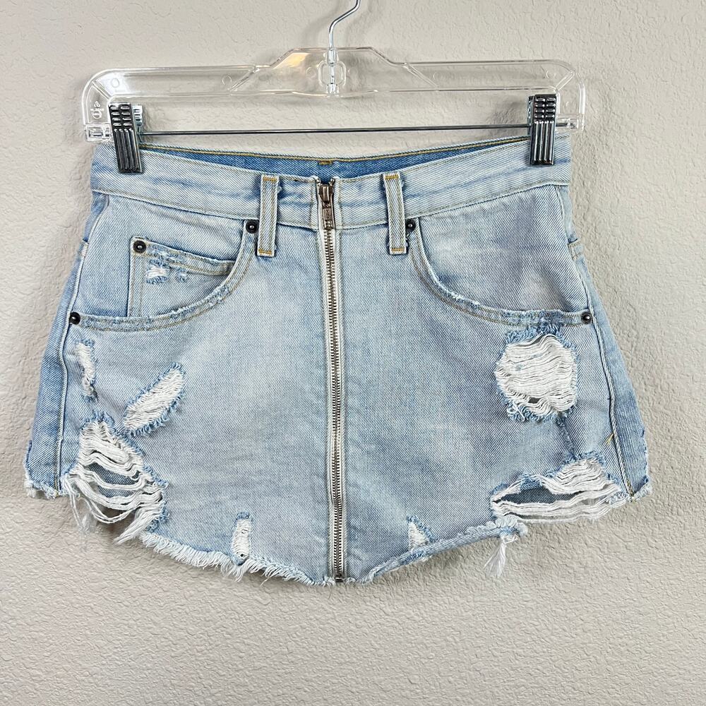 Carmar Zip Front Denim Mini Skirt Women's 27 Ripped Light Wash Cotton Jean